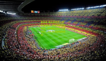 爱游戏-莱比锡官方公布伤病噩耗，前锋努萨前臂骨折，中场施拉格尔小腿受伤，球队赛季部署遭重创