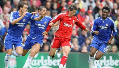 爱游戏-传奇中场布斯克茨职业生涯圆满收官，国家队与俱乐部35冠成就大满贯伟业