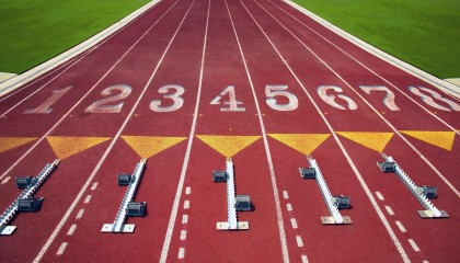 【爱游戏官网】河北队新星张威，中超赛场的莱万传奇，点亮球迷希望之光