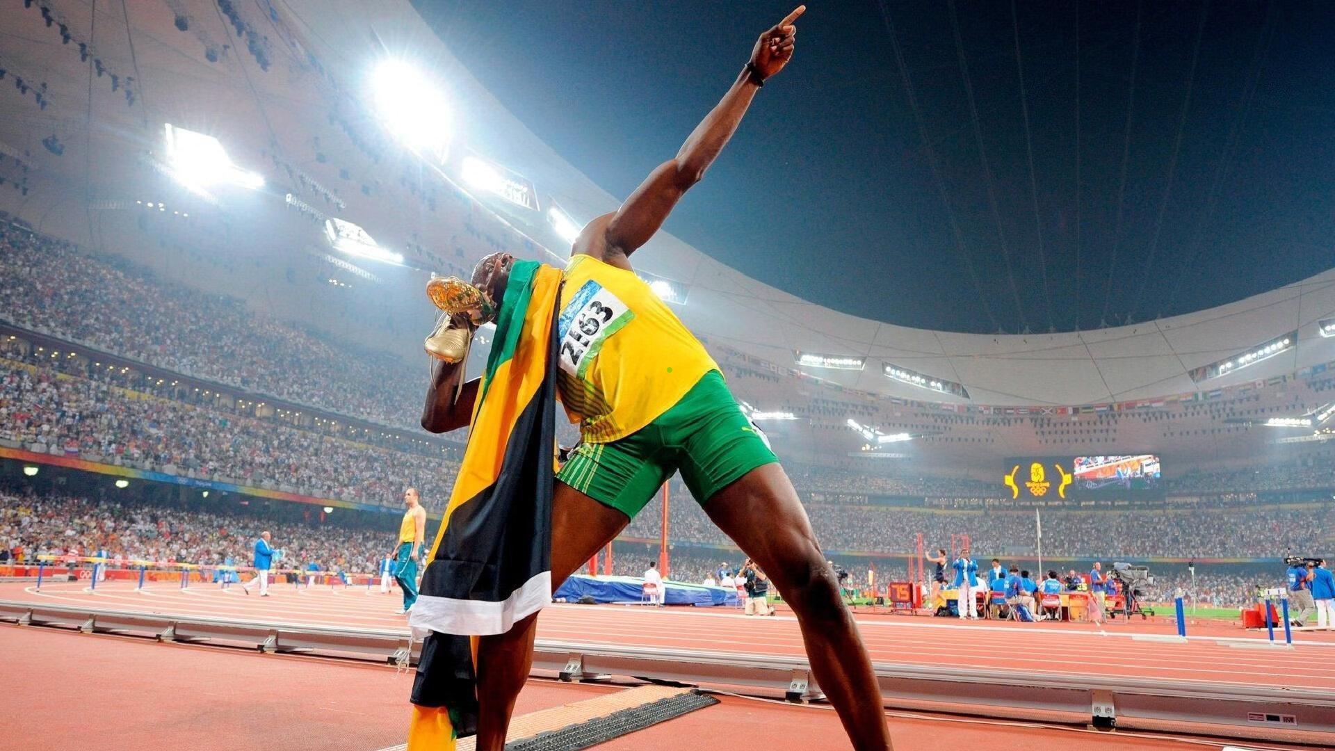 德凯特拉雷赛后专访，未进球留小憾，中锋之位显天赋光芒